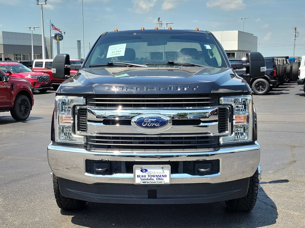 Certified 2019 Ford F350 XL w/ STX Appearance Package AWD/4WD image 2