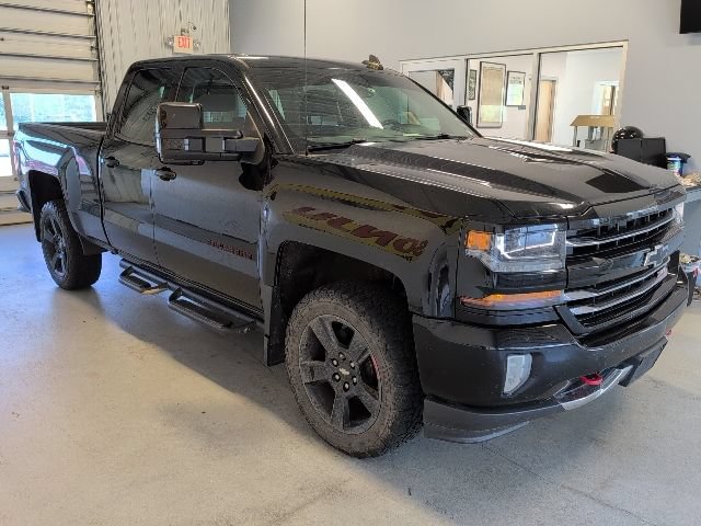 Certified 2017 Chevrolet Silverado 1500 LT w/ Redline Edition AWD/4WD image 5