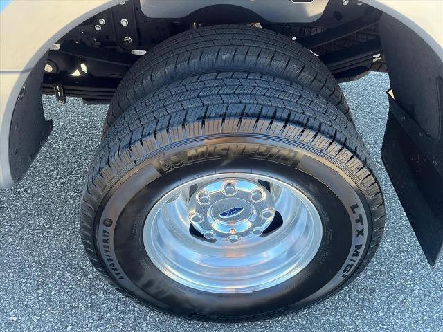 Certified 2023 Ford F350 Lariat w/ Chrome Package image 21