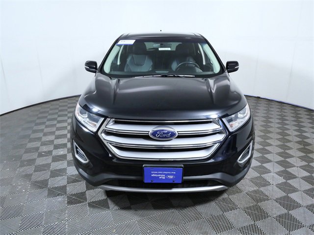 Certified 2018 Ford Edge Titanium image 3