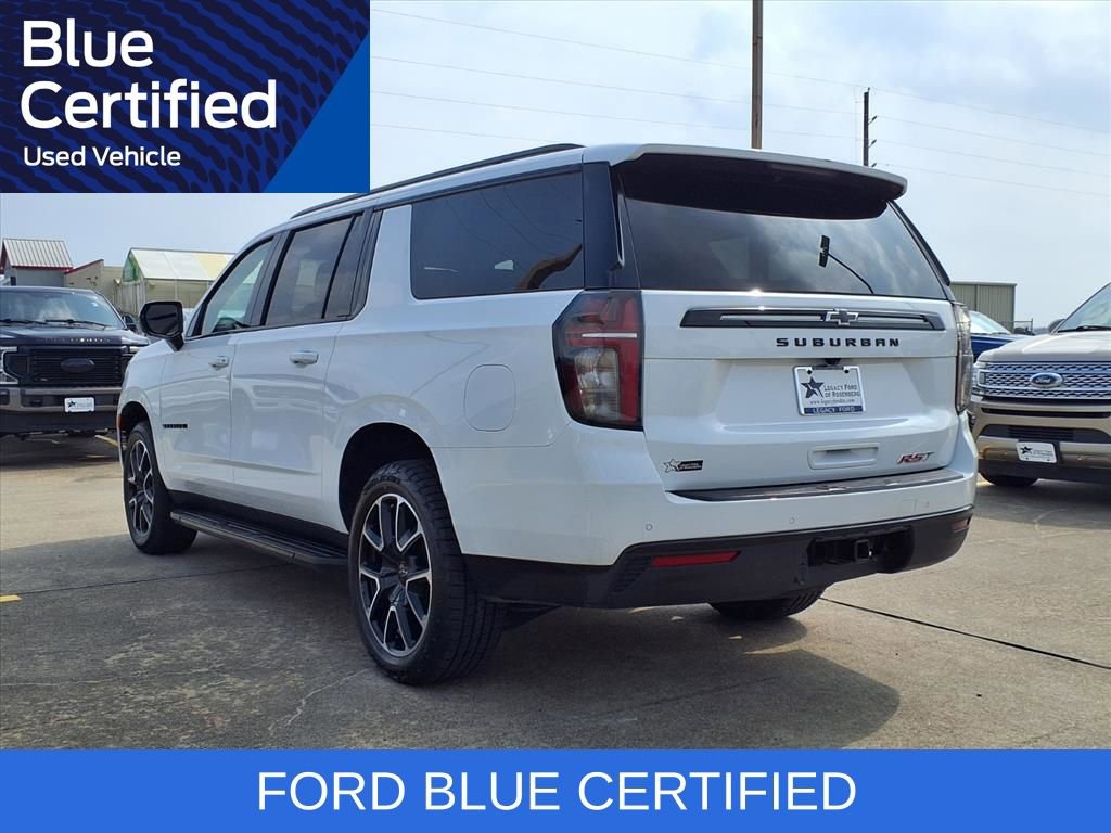 Used 2024 Chevrolet Suburban RST image 7