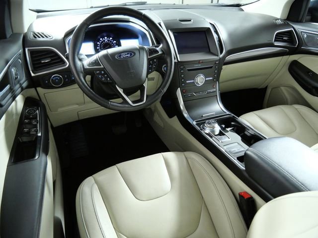 Certified 2019 Ford Edge Titanium w/ Cold Weather Package image 8