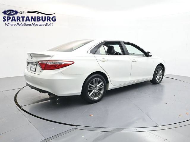 Used 2017 Toyota Camry SE FWD image 7