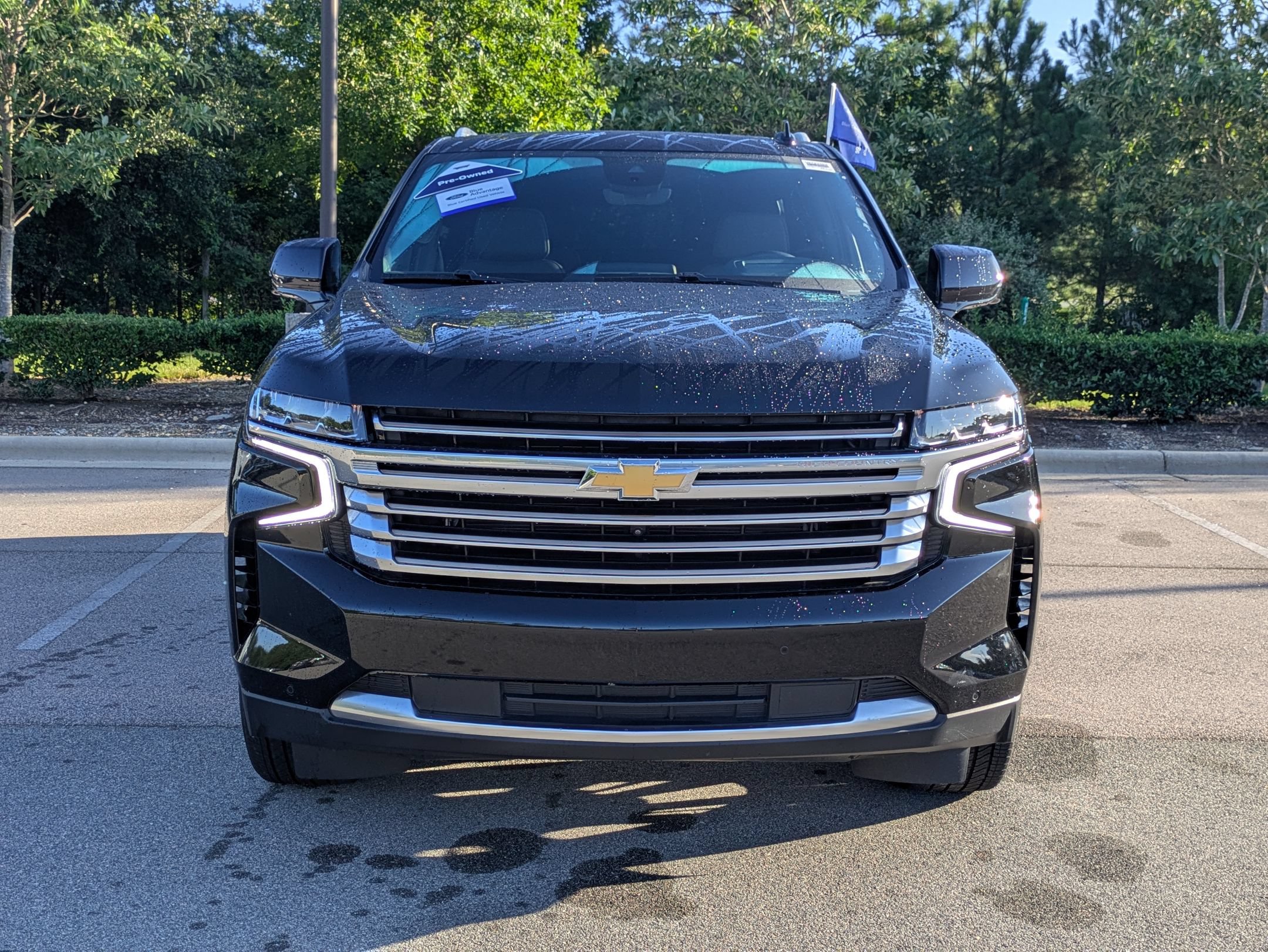 Used 2024 Chevrolet Tahoe High Country AWD/4WD image 9