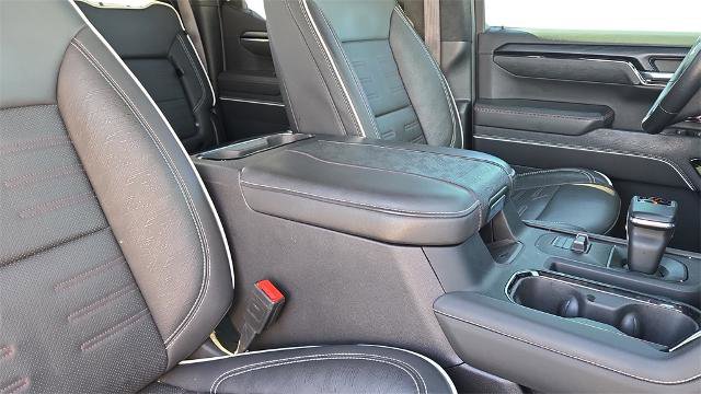 Used 2024 GMC Sierra 1500 AT4X image 21