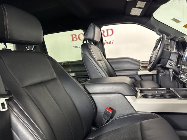 Certified 2022 Ford F350 Lariat w/ Black Appearance Package image 16