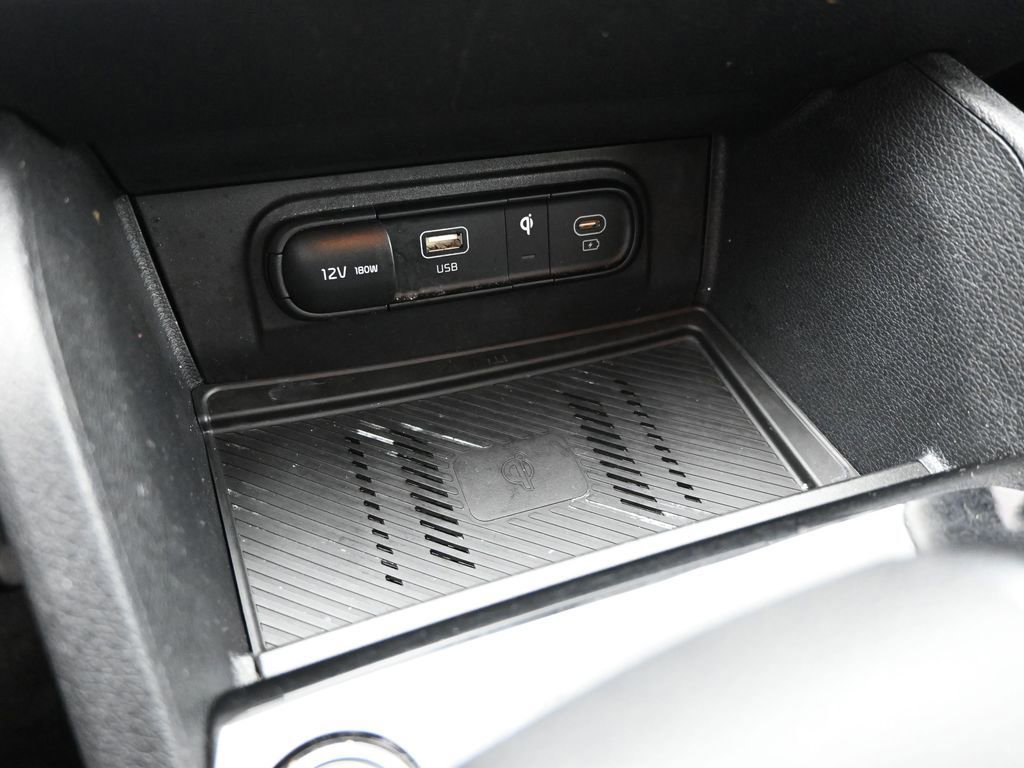 Used 2023 Kia Sportage EX image 45