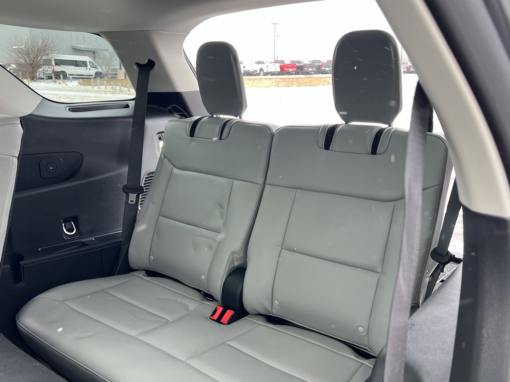 Certified 2025 Ford Explorer Active w/ Active Comfort Package image 40