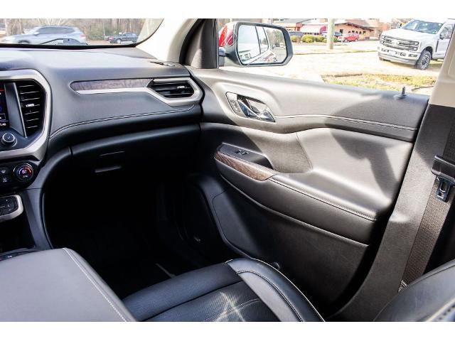 Used 2022 GMC Acadia Denali w/ Denali Ultimate Package image 15