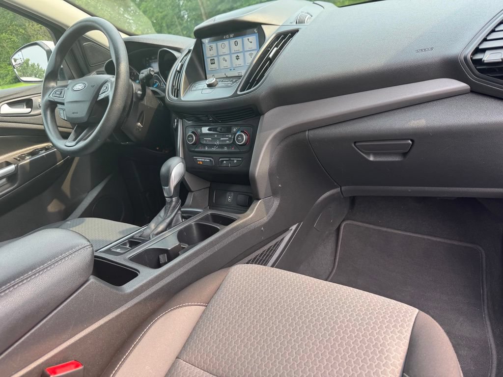 Certified 2019 Ford Escape SE AWD/4WD image 16