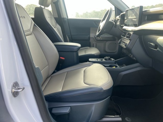 Certified 2025 Ford Maverick Lariat image 6