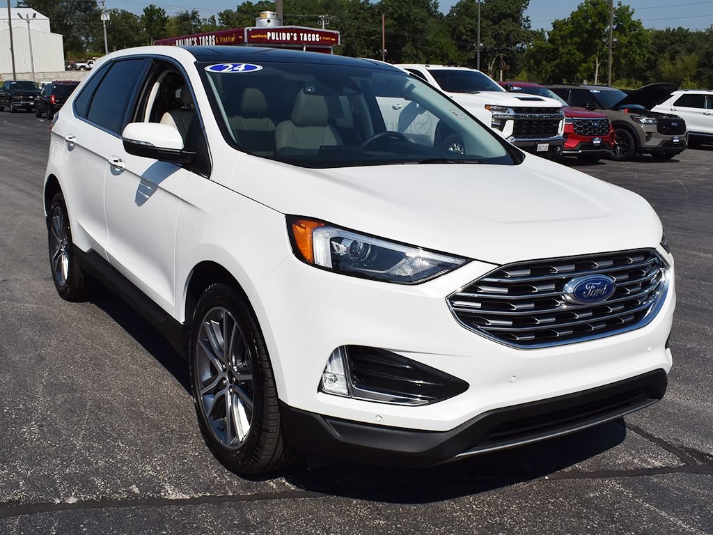 Certified 2024 Ford Edge Titanium AWD/4WD image 13