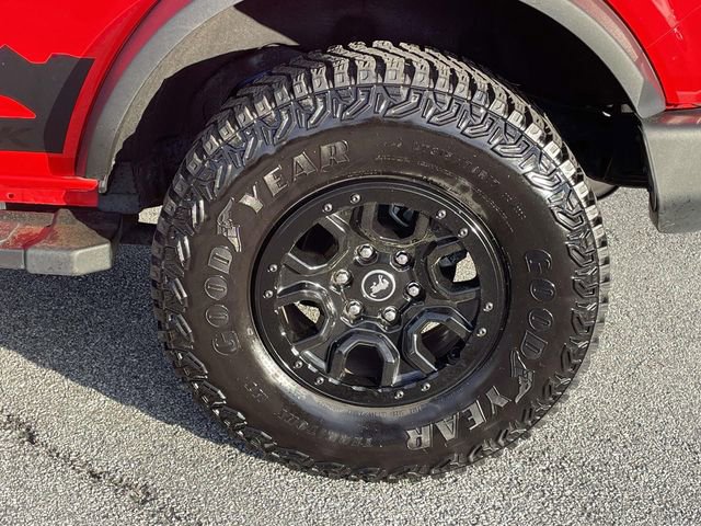 Certified 2024 Ford Bronco Wildtrak AWD/4WD image 8
