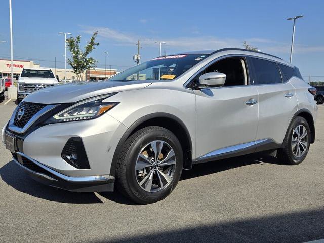 Used 2022 Nissan Murano SV FWD image 2