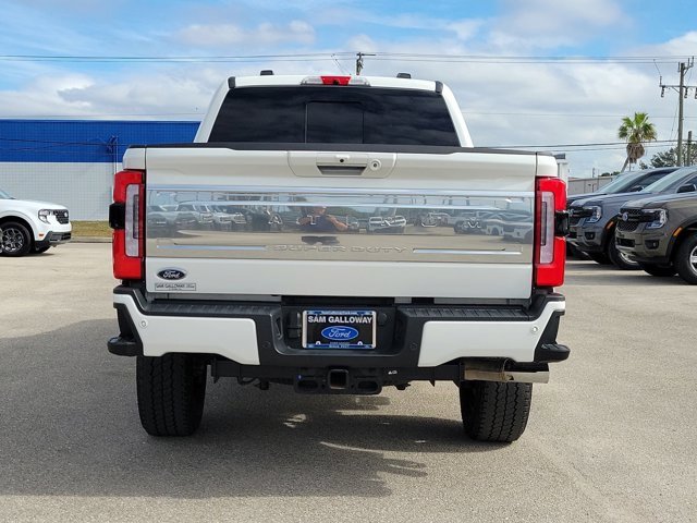 Certified 2024 Ford F350 Platinum w/ FX4 Off-Road Package image 5