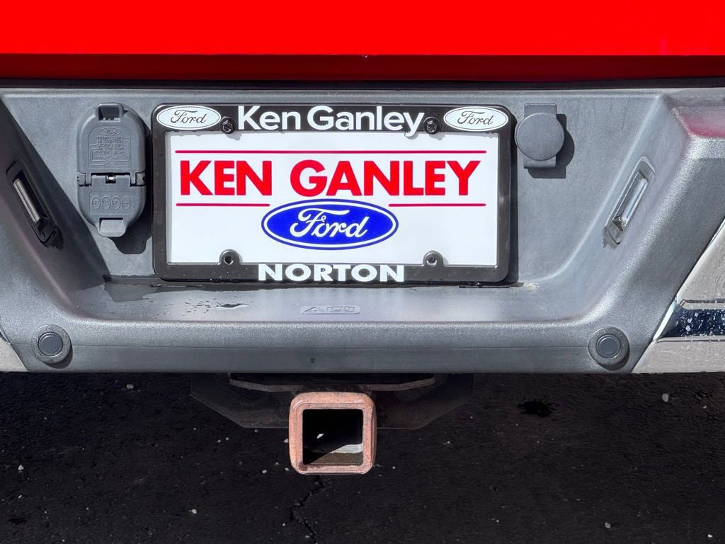 Certified 2019 Ford F150 XLT w/ Equipment Group 302A Luxury image 40