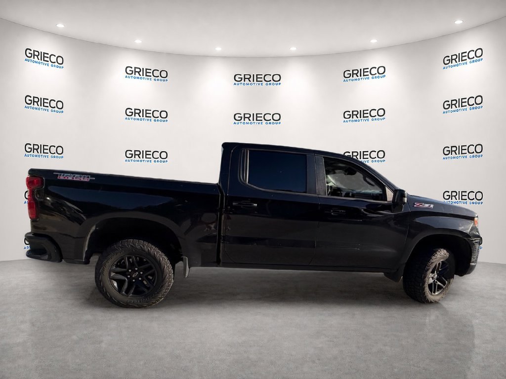 Used 2022 Chevrolet Silverado 1500 LT Trail Boss w/ LT Trail Boss Premium Package AWD/4WD image 8