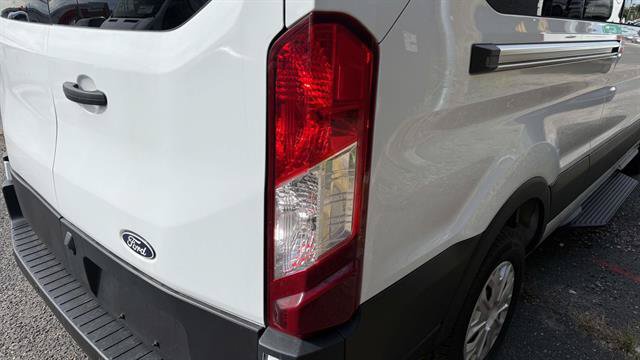 Certified 2026 Ford Transit 350 XLT RWD image 38