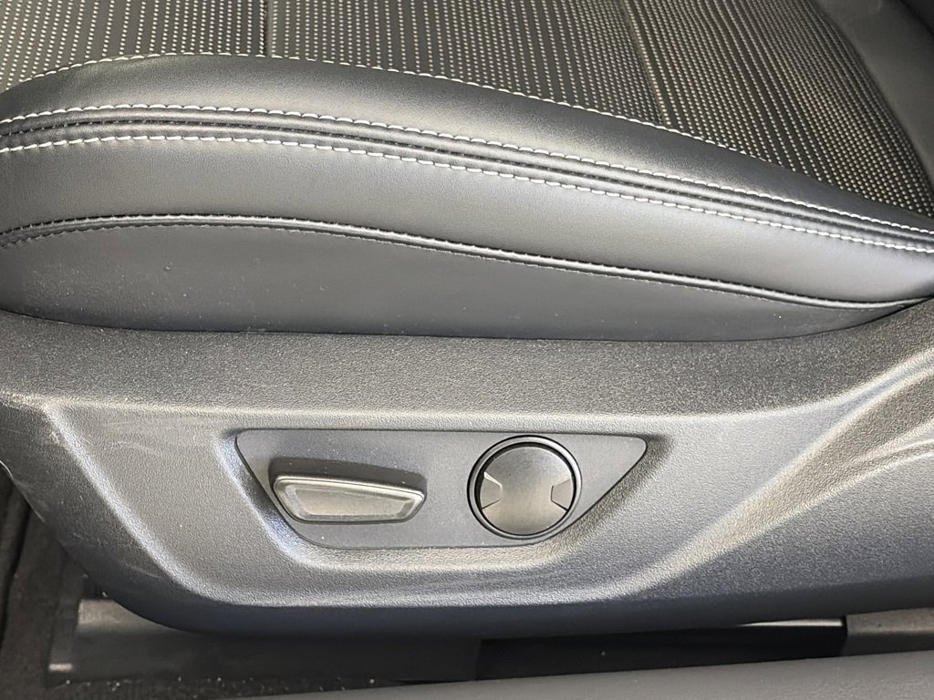 Certified 2025 Ford Mustang GT Premium image 26