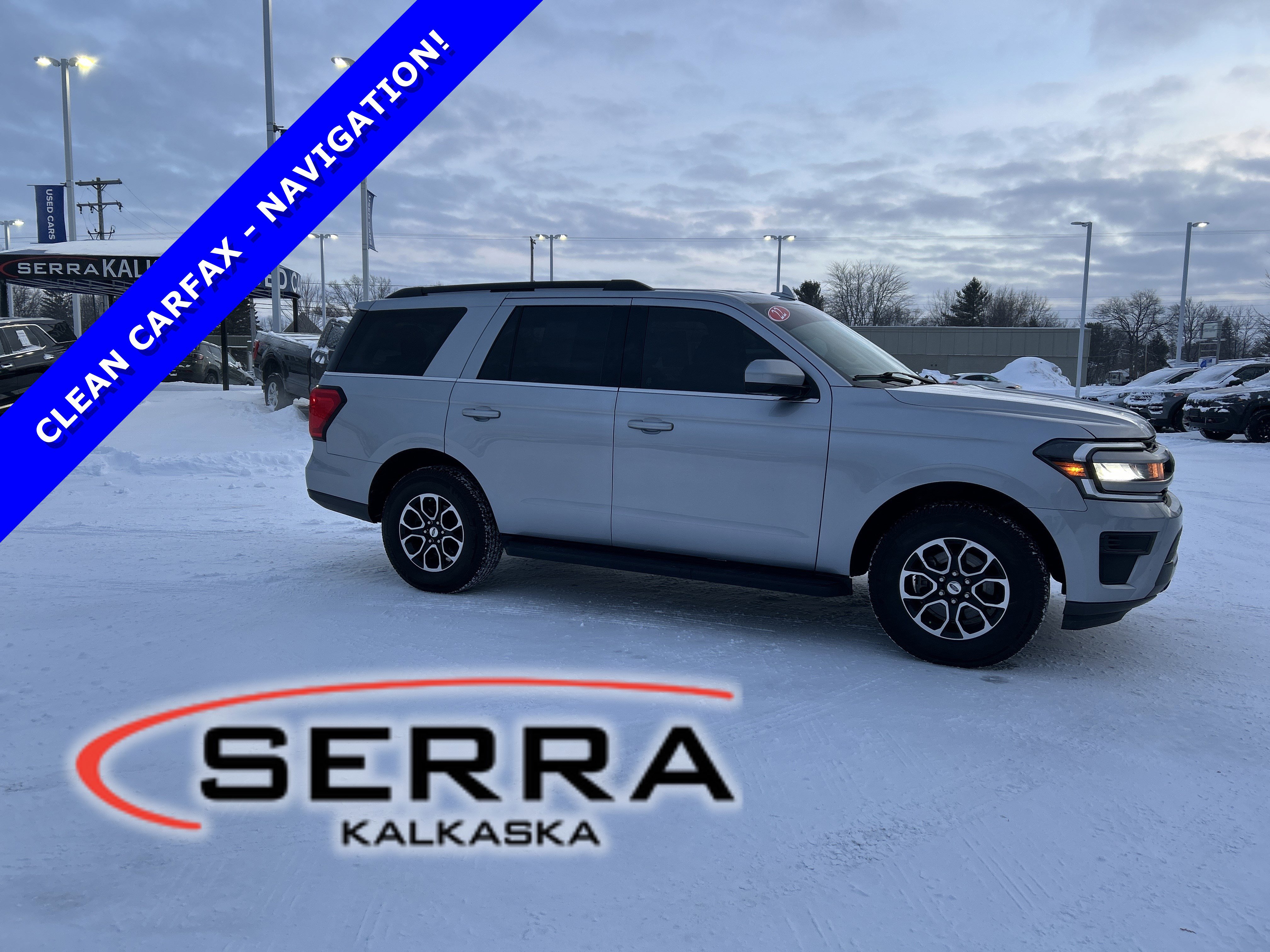 Certified 2022 Ford Expedition XLT image 1