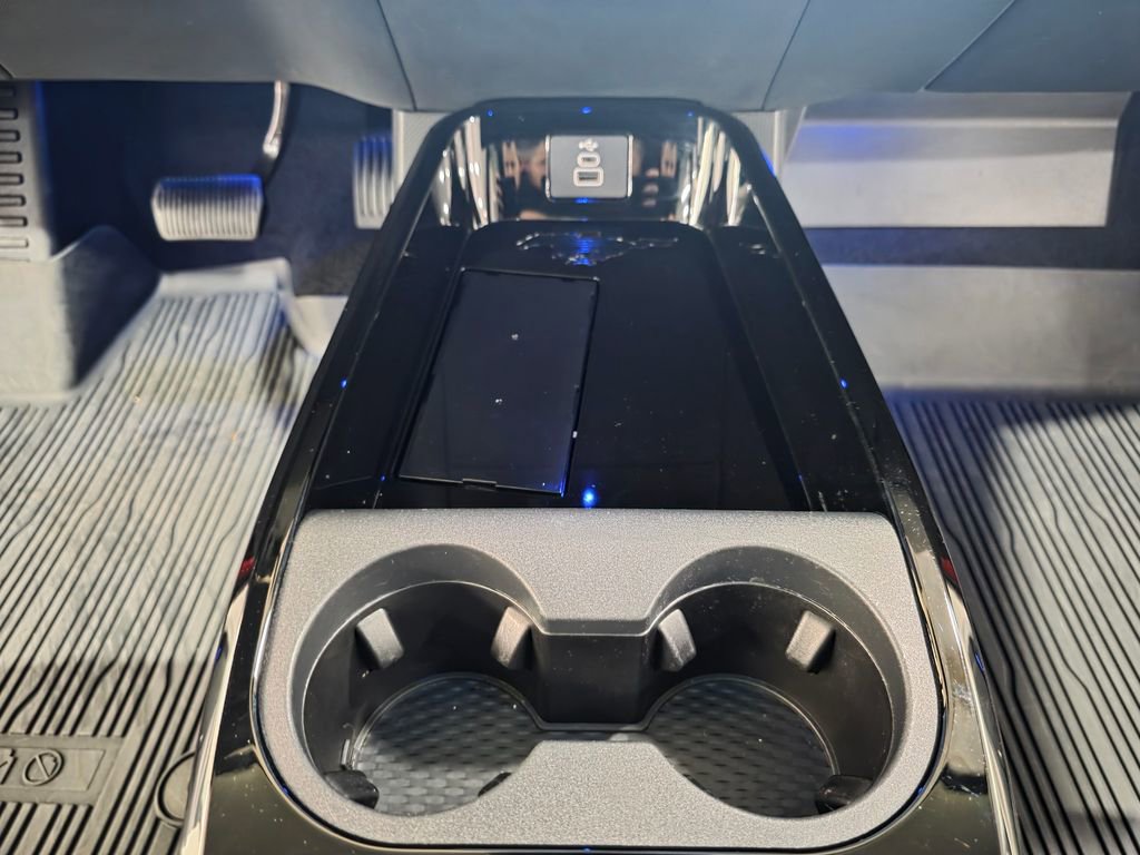 Certified 2025 Ford Mustang Mach-E Premium w/ Interior Protection Package AWD/4WD image 21