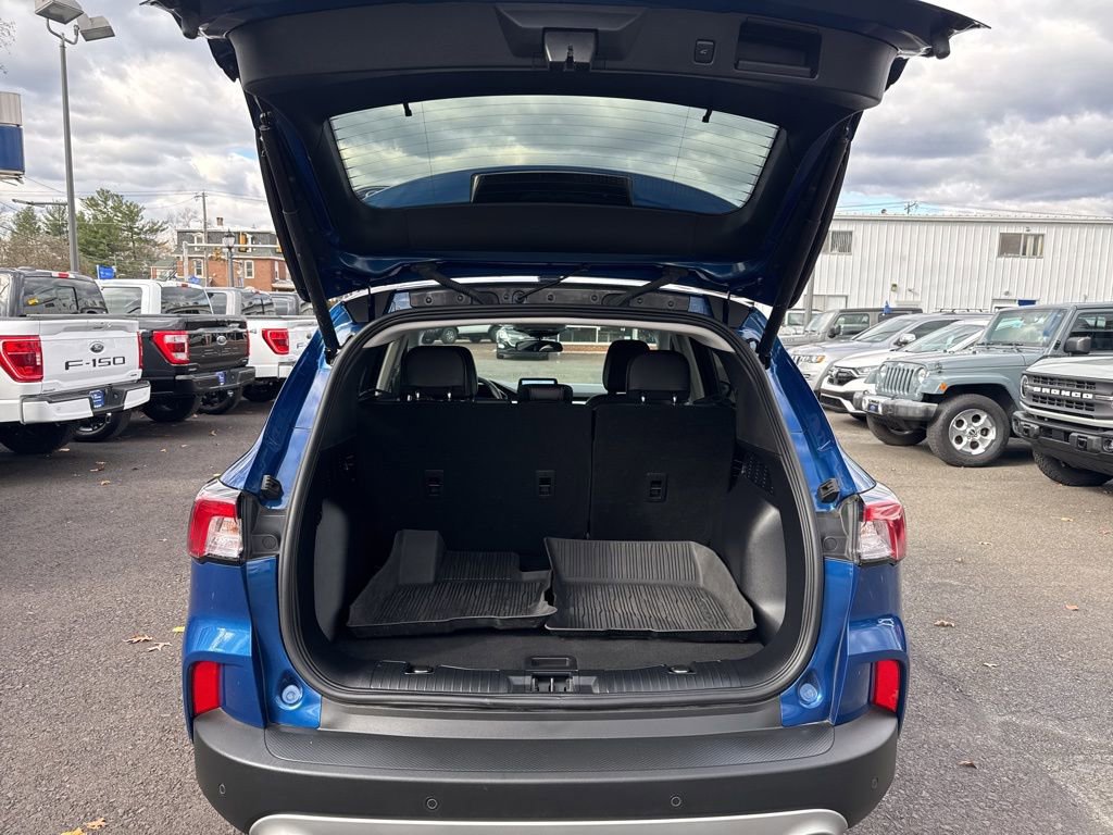 Certified 2022 Ford Escape SEL w/ Technology Package image 10