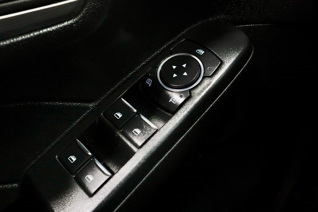 Certified 2022 Ford Escape Titanium w/ Class II Trailer Tow Package image 30