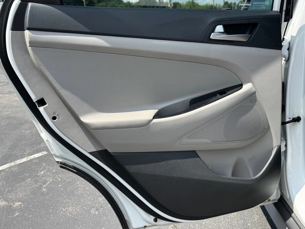 Used 2018 Hyundai Tucson Value w/ Cargo Package AWD/4WD image 15