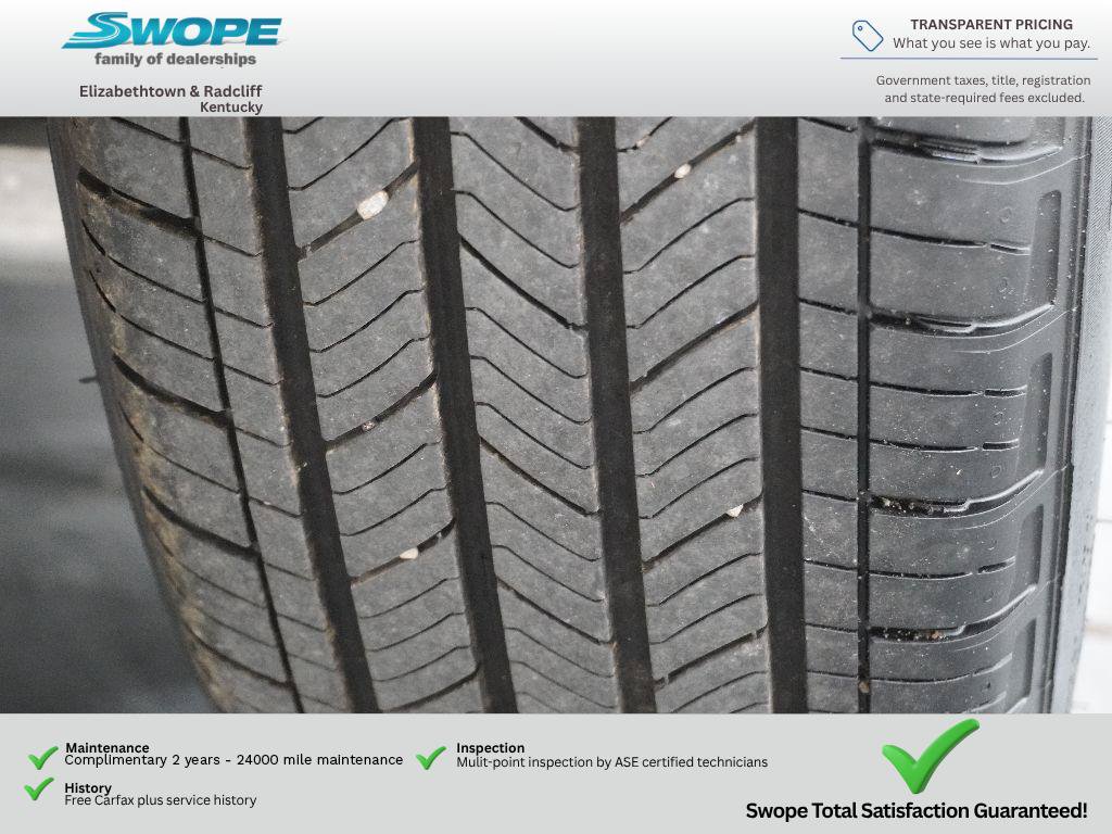 Certified 2025 Ford Escape ST-Line w/ Tech Pack #1 AWD/4WD image 30