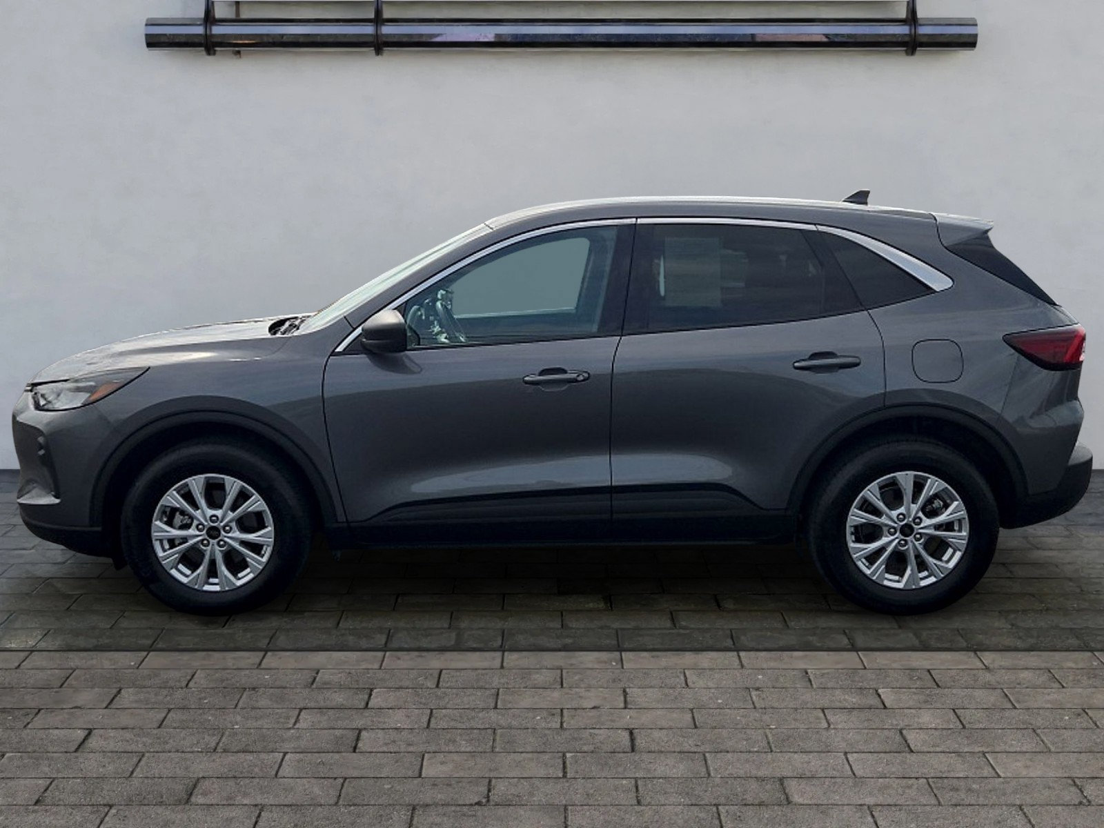 Certified 2024 Ford Escape Active AWD/4WD image 6