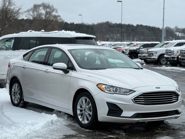 Certified 2020 Ford Fusion SE image 29