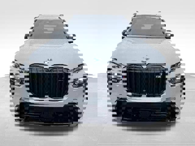 Used 2024 BMW X7 M60i w/ Executive Package image 7