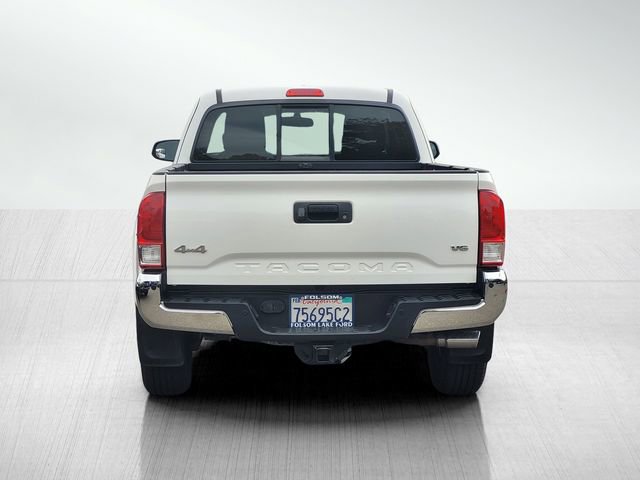 Used 2017 Toyota Tacoma SR5 w/ Tow Package AWD/4WD image 5