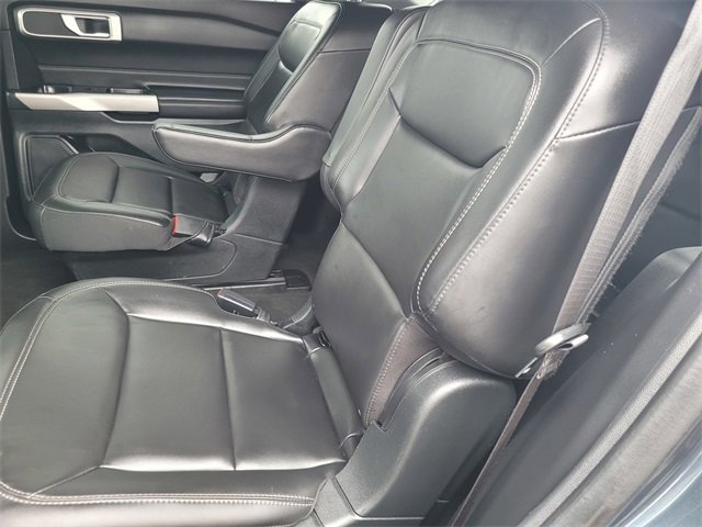 Certified 2022 Ford Explorer XLT w/ Equipment Group 202A image 15