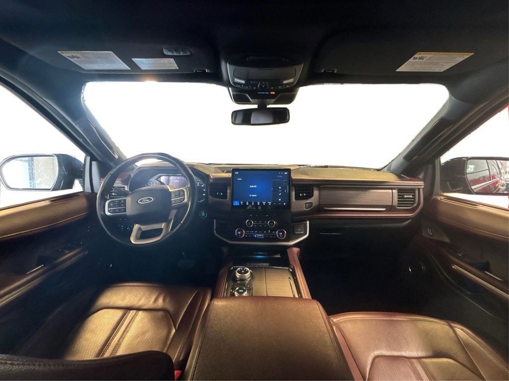Certified 2024 Ford Expedition Limited AWD/4WD image 31