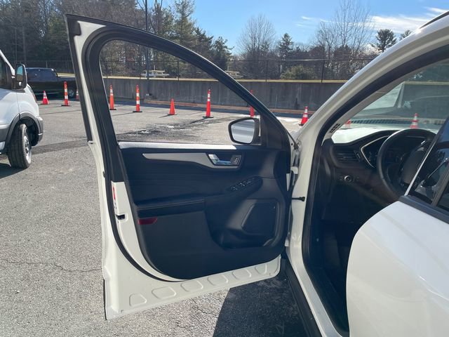 Certified 2021 Ford Escape SEL image 27