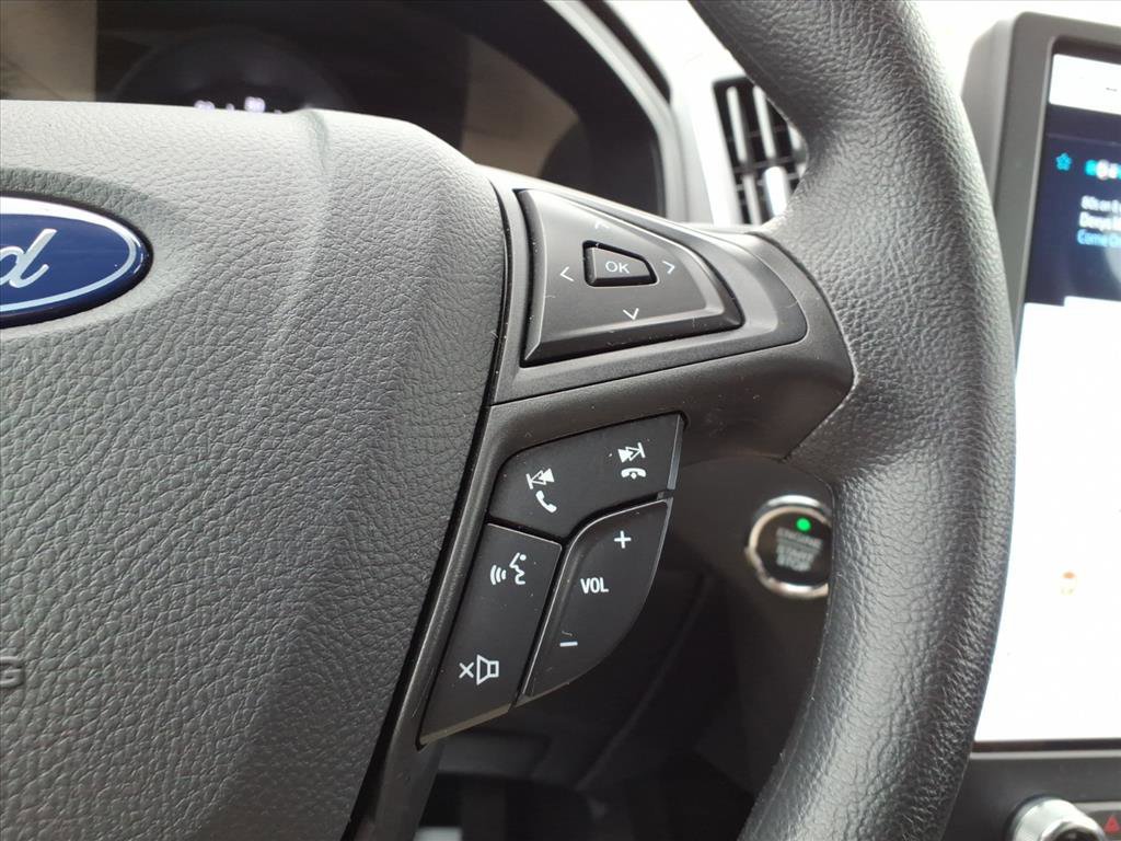 Certified 2024 Ford Edge SEL w/ Convenience Package image 17