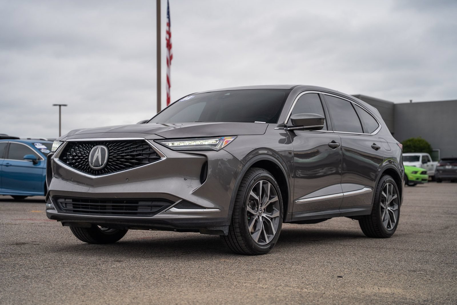 Used 2022 Acura MDX w/ Technology Package FWD image 6