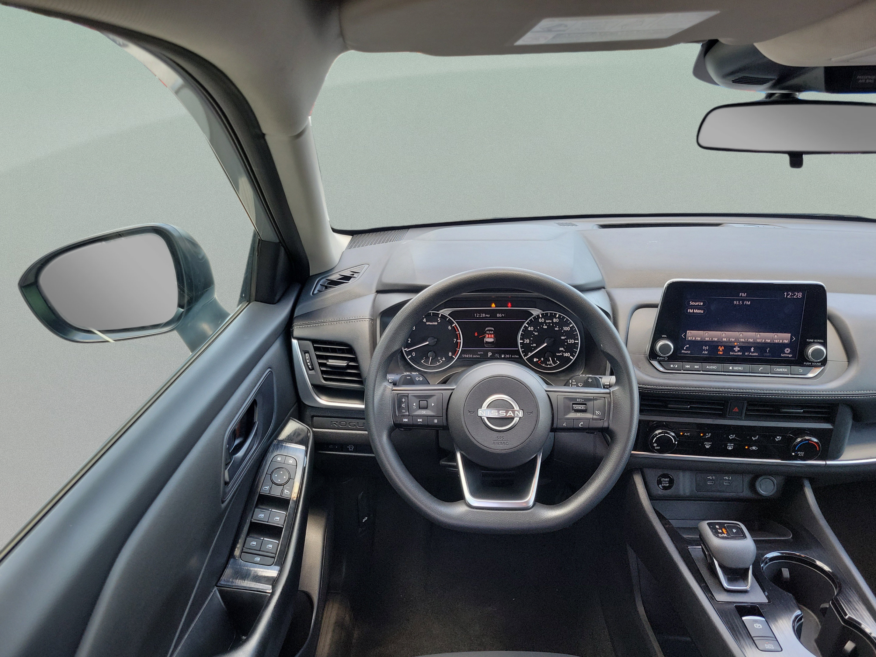 Used 2024 Nissan Rogue S AWD/4WD image 5