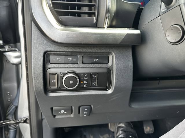 Certified 2023 Ford F250 Lariat w/ Lariat Ultimate Package AWD/4WD image 31