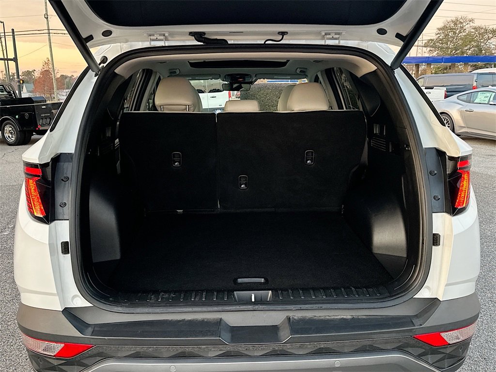Used 2024 Hyundai Tucson Limited image 16