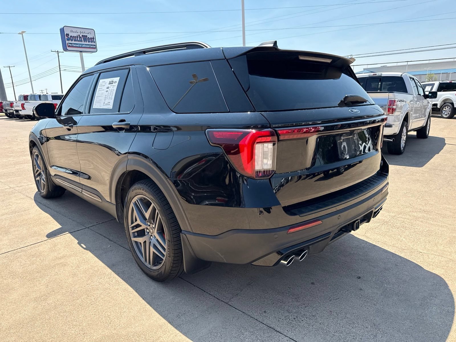 Certified 2026 Ford Explorer ST w/ Sun And Sound Package AWD/4WD image 5