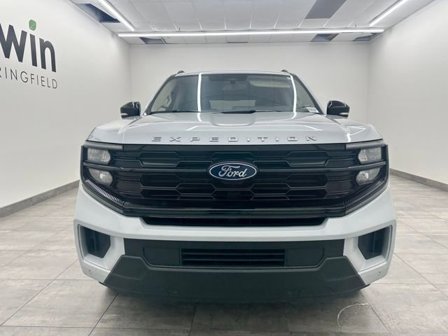 Certified 2025 Ford Expedition Active image 7