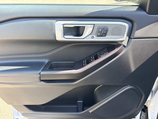 Certified 2020 Ford Explorer Limited w/ Class III Trailer Tow Package RWD image 25