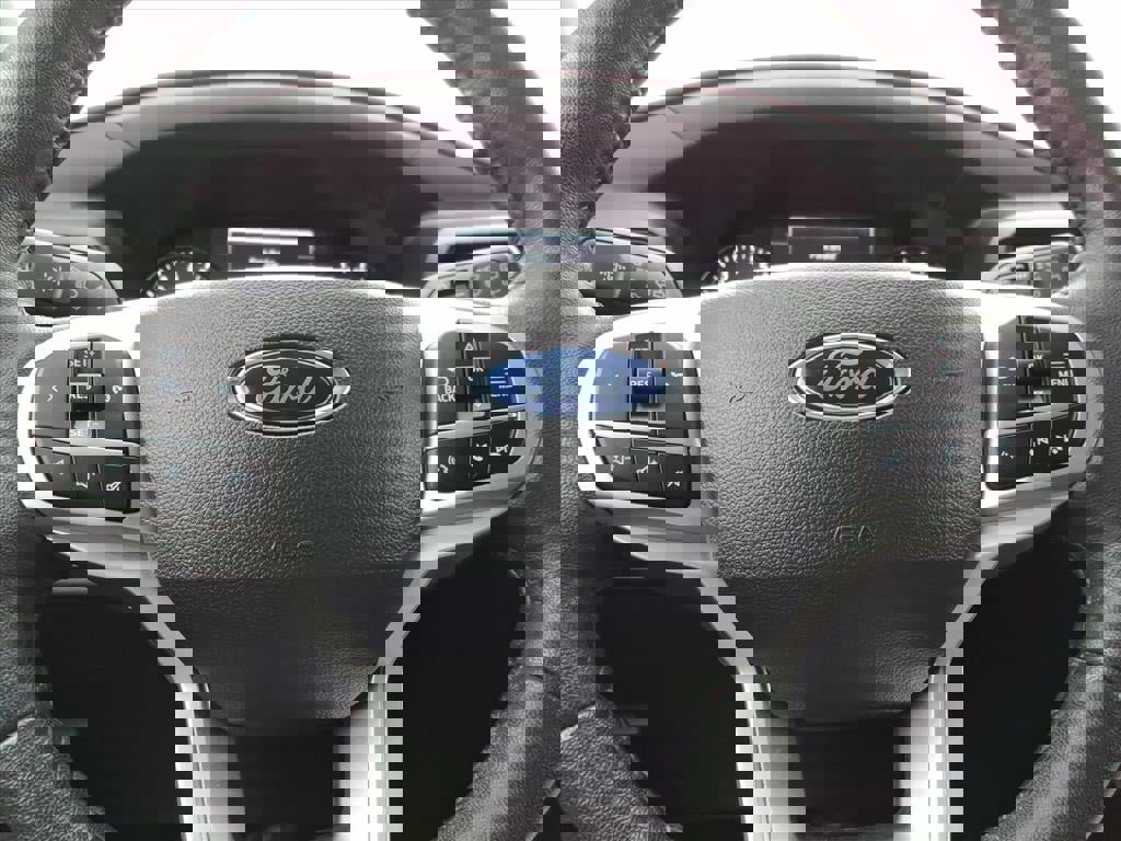 Certified 2022 Ford Explorer XLT image 22