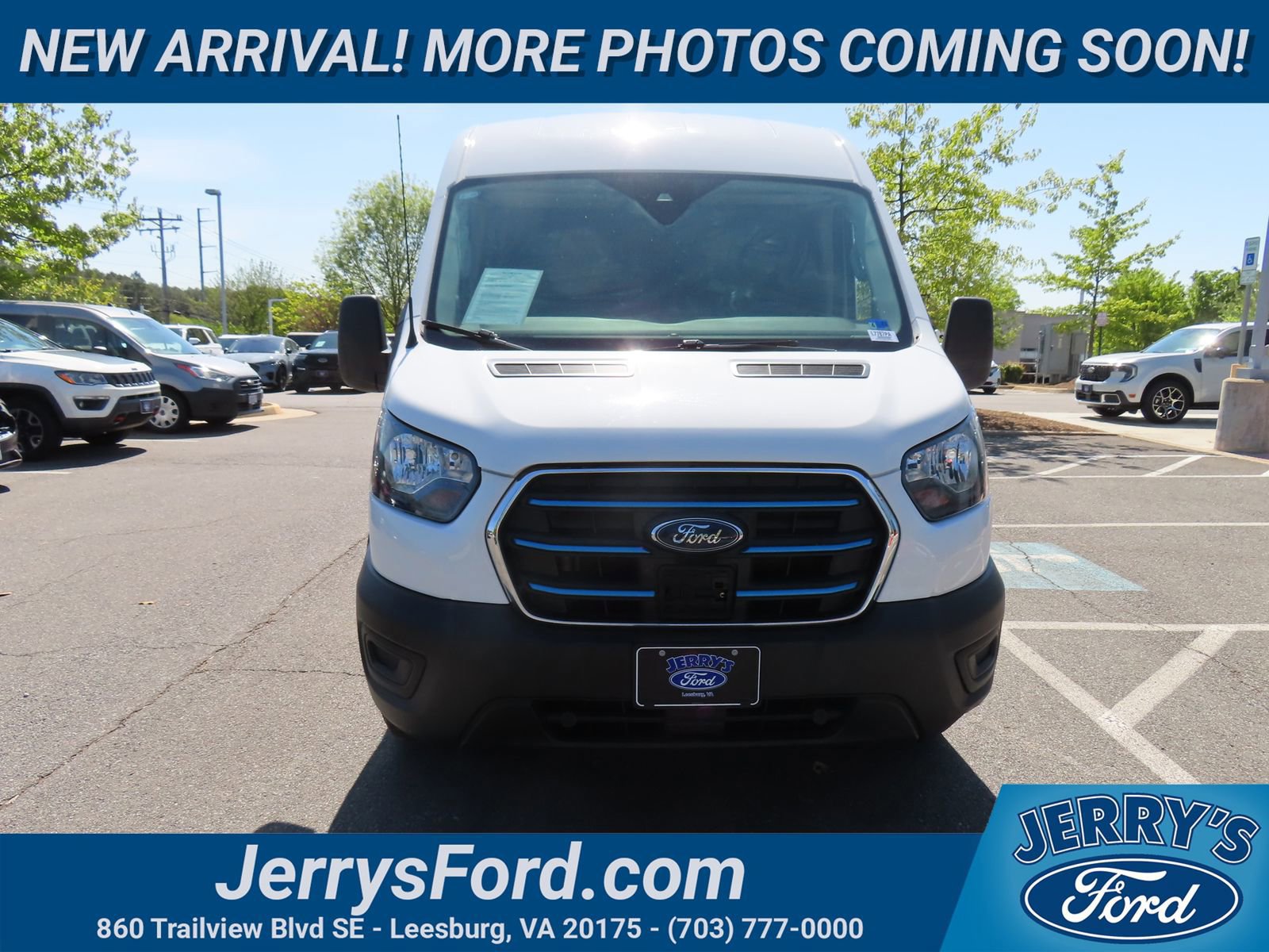 Certified 2023 Ford E-Transit Medium Roof w/ Load Area Protection Package image 9