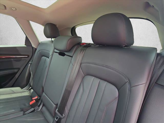 Used 2020 Audi Q5 2.0T Premium Plus AWD/4WD image 16