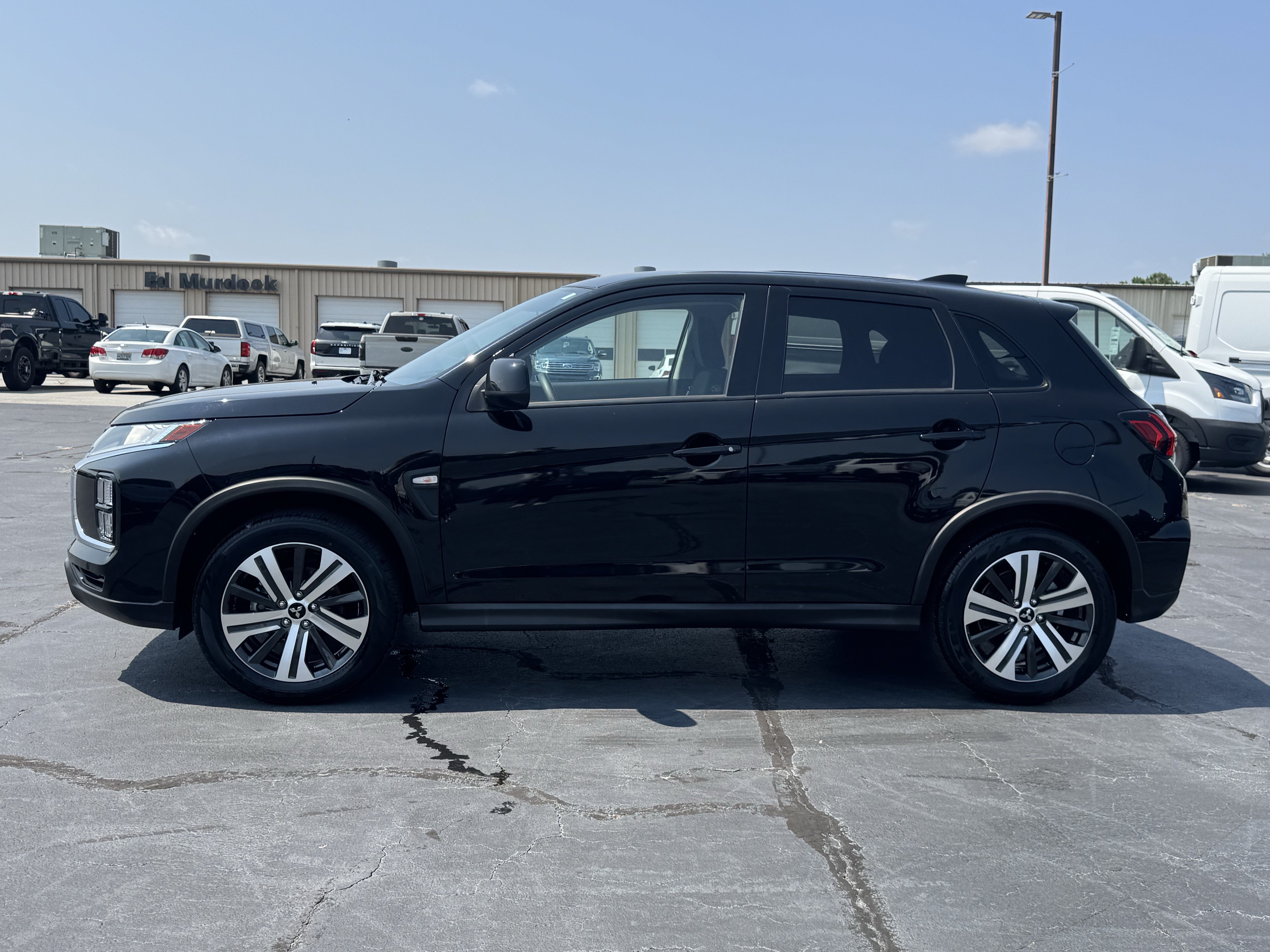 Used 2025 Mitsubishi Outlander Sport AWD image 8