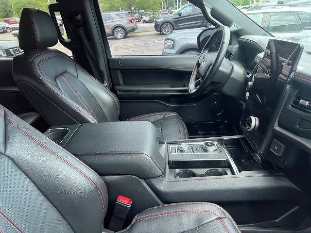 Certified 2023 Ford Expedition Limited AWD/4WD image 5