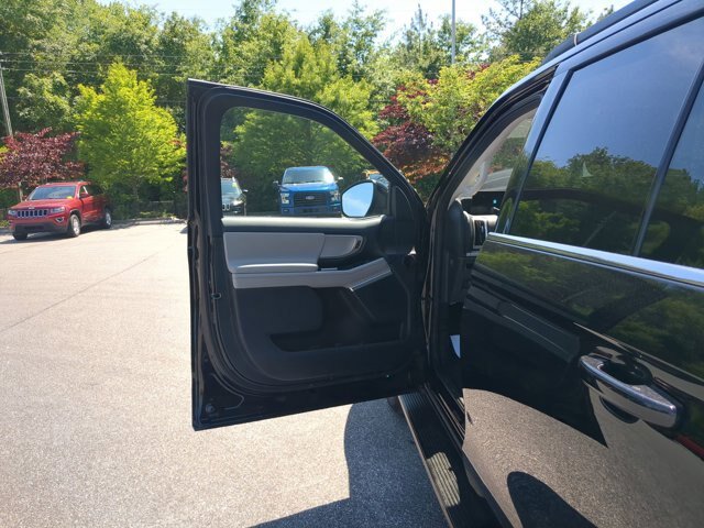 Certified 2025 Ford Expedition Active RWD image 13